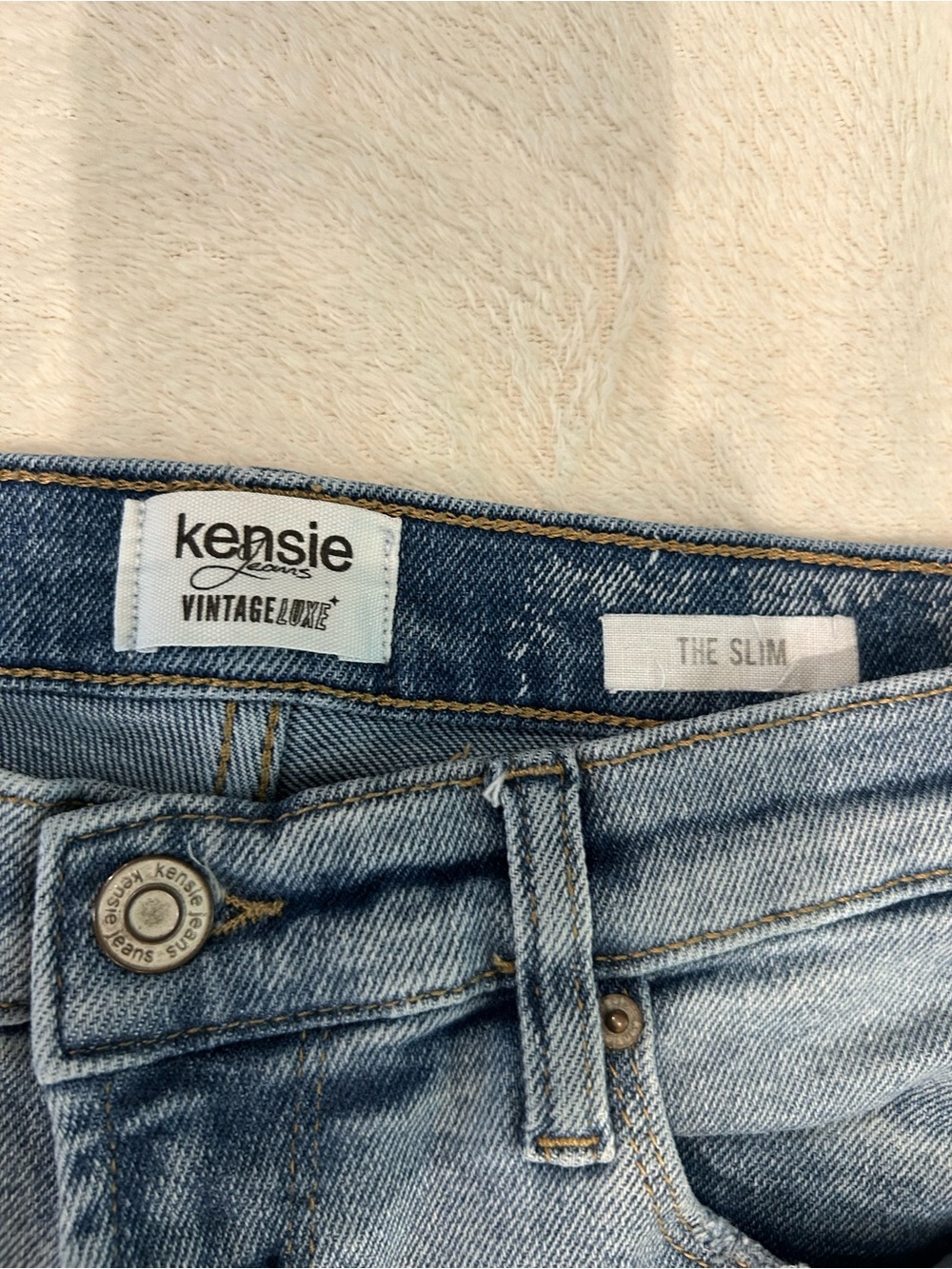 Kensie Light Blue Cropped High-Rise Skinny Jeans - Picture 2 of 5